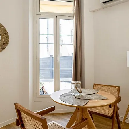 Renovated Studio - Croisette Golden Square * Cannes