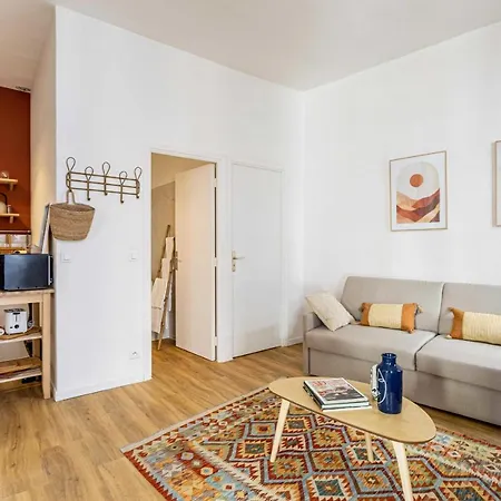 דירה Renovated Studio - Croisette Golden Square
